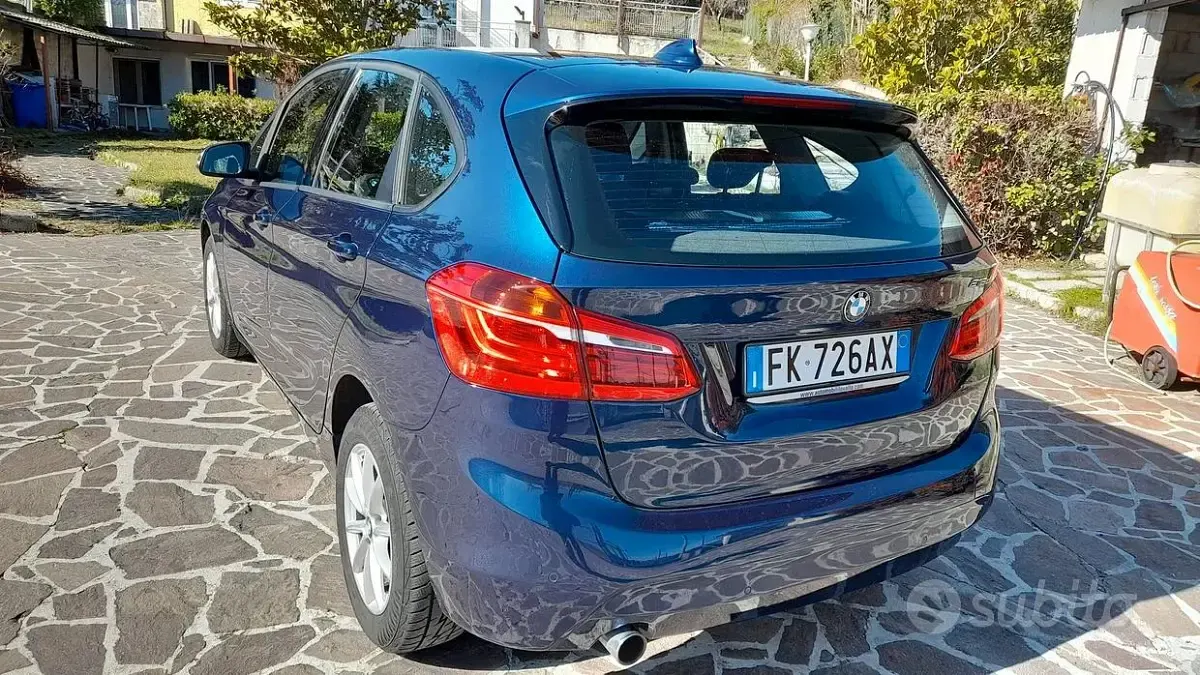 Usata BMW 216 116 CV (85 kW) 2017 Blu Station wagon