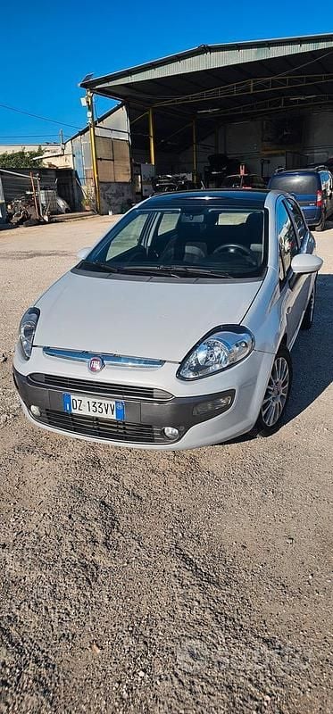 Usata Fiat Grande Punto 2010 Utilitaria