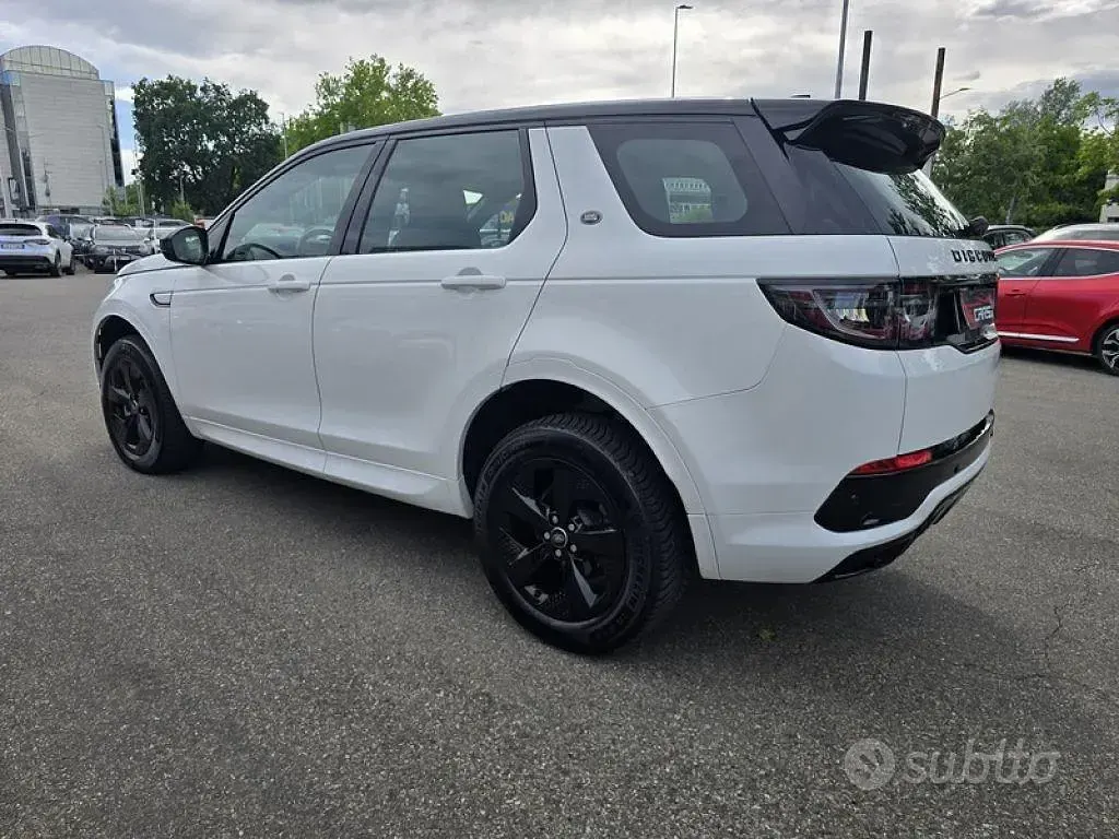 Gebraucht Land Rover Discovery Sport R-Dynamic 163 PS (119 kW) 2023 Weiß SUV