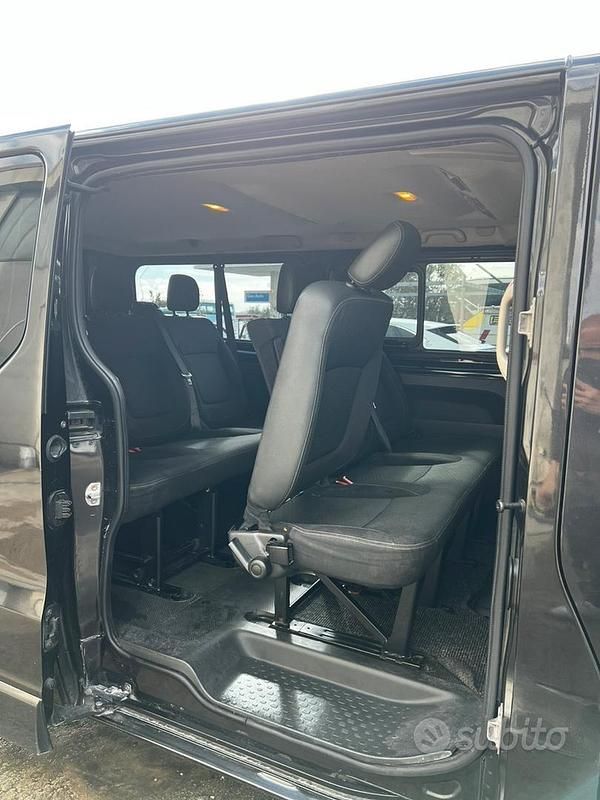 Usata Opel Vivaro 2016 Monovolume