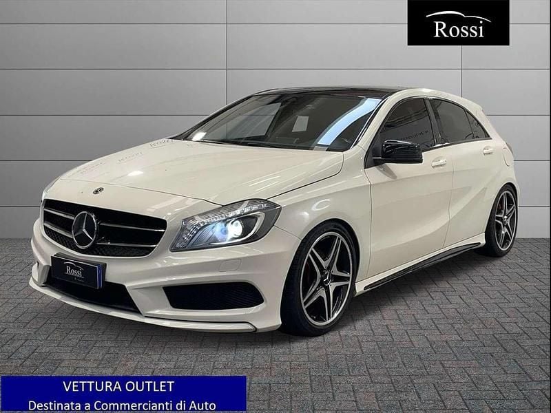Bianco polare Usata 2014 Mercedes A180 Premium Tre volumi | 9000 € (Super prezzo) - Immagine 1/4