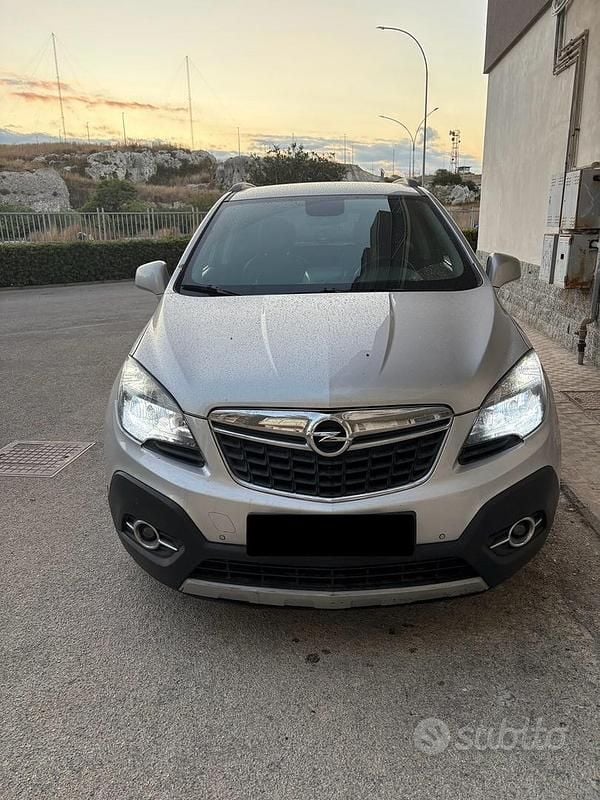 Usata Opel Mokka 140 CV (102 kW) 2016 Grigio SUV