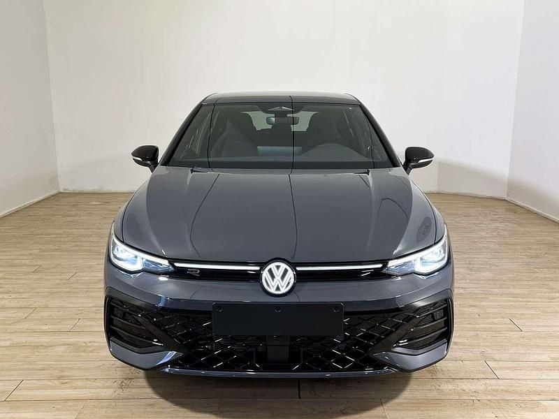 Nuova VW Golf VIII R-line Plus 150 CV (110 kW) 2026 Grigio Utilitaria