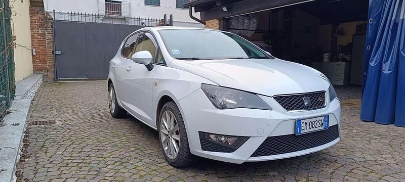 Usata Seat Ibiza Sport 105 CV (77 kW) 2012 Berlina