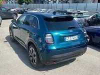 Usata Fiat 600 La Prima 110 CV (80 kW) 2025 Verde SUV