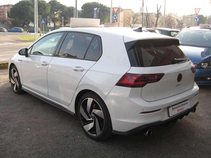 Usata VW Golf VIII GTI 245 CV (180 kW) 2024 Bianco Berlina