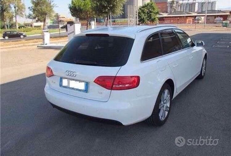 Usata Audi A4 Comfort 143 CV (105 kW) 2009 Bianco Berlina