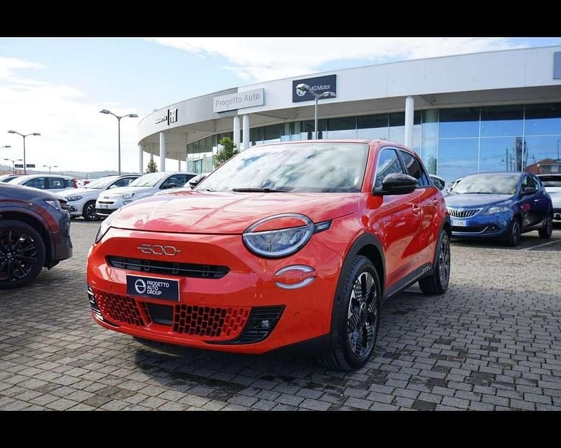 Usata Fiat 600E La Prima 61 kW (84 CV) 2025 572 SUV