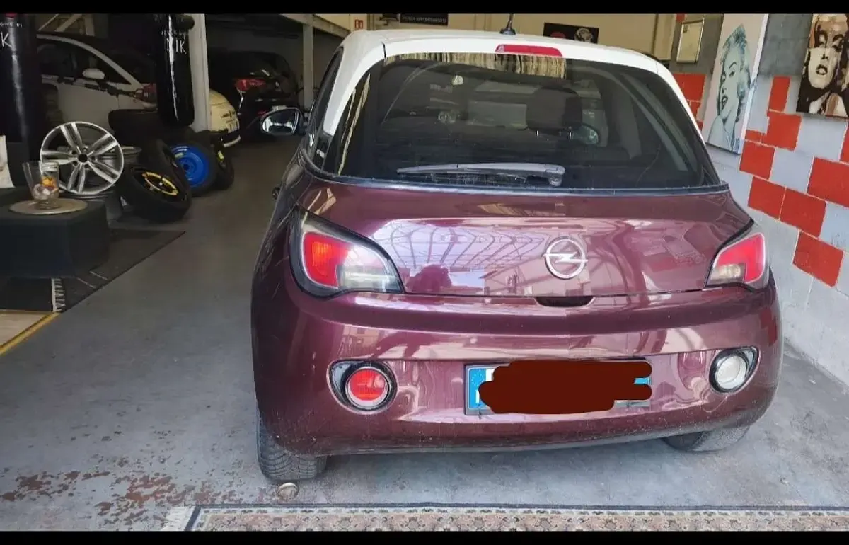 Usata Opel Adam Unlimited 87 CV (63 kW) 2017 Utilitaria