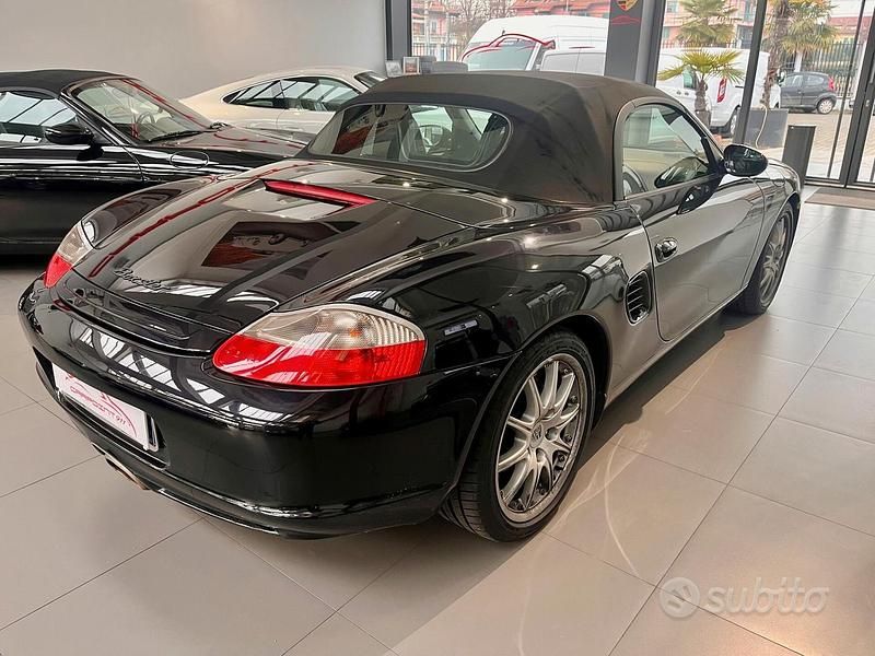 Usata Porsche Boxster 228 CV (167 kW) 2004 Nero Cabrio