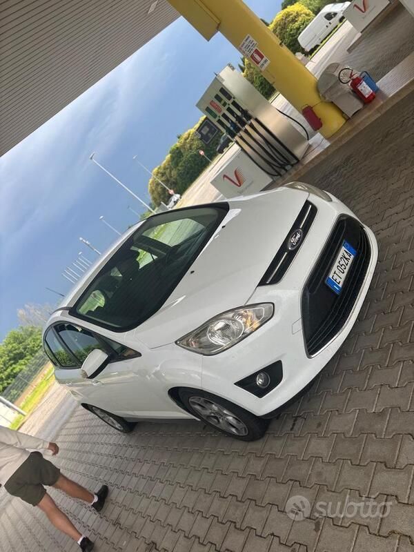 Usata Ford C-MAX 136 CV (100 kW) 2014 Bianco Monovolume
