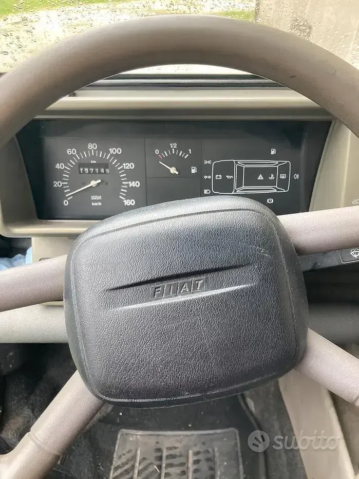 Usata Fiat Panda Young 54 CV (39 kW) 2002 Berlina