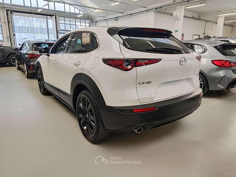 Usata Mazda CX-30 Homura-Line 122 CV (89 kW) 2024 Snowflake white pearl SUV