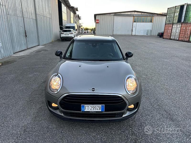 Usata Mini Cooper D Clubman Exclusive 150 CV (110 kW) 2020 Grigio Station wagon