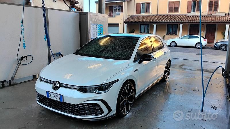 Usata VW Golf VIII GTD 200 CV (147 kW) 2022 Bianco Utilitaria