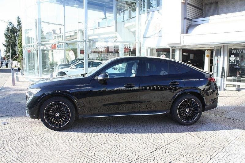 Usata Mercedes GLC300e AMG Line Premium Plus 197 CV (144 kW) 2024 Nero Coupé