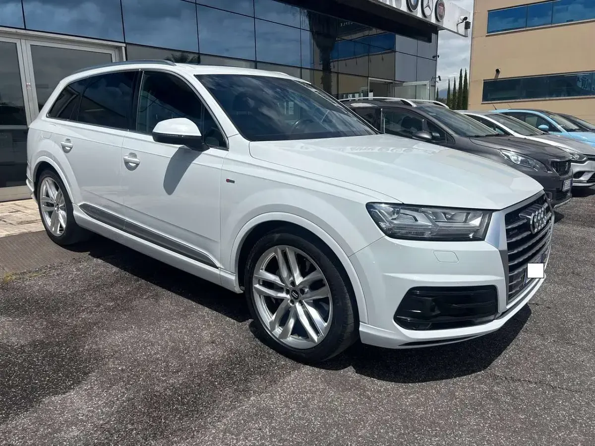 Usata Audi Q7 S-Line 286 CV (210 kW) 2019 Bianco SUV