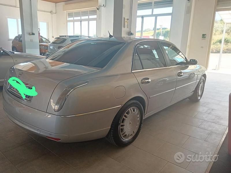 Usata Lancia Thesis 185 CV (136 kW) 2007 Grigio Berlina