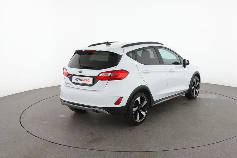 Usata Ford Fiesta Active 95 CV (69 kW) 2020 Bianco Utilitaria