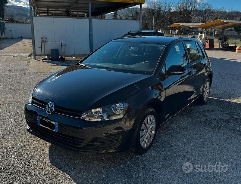 Usata VW Golf VII 110 CV (80 kW) 2017 Nero Berlina