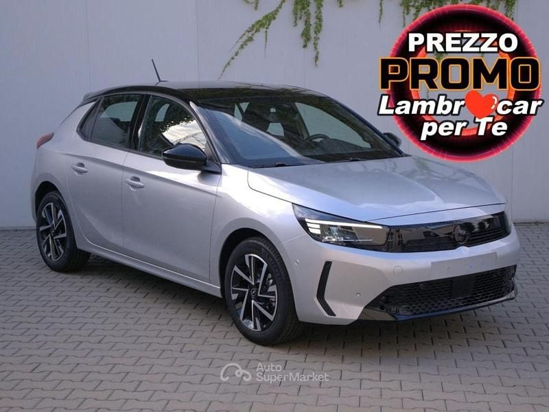 Usata Opel Corsa 101 CV (74 kW) 2024 Argento Berlina