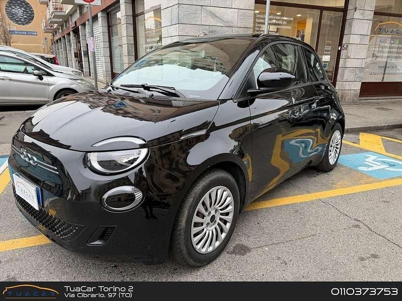 Usata Fiat 500e Action 69 kW (95 CV) 2021 Nero Berlina