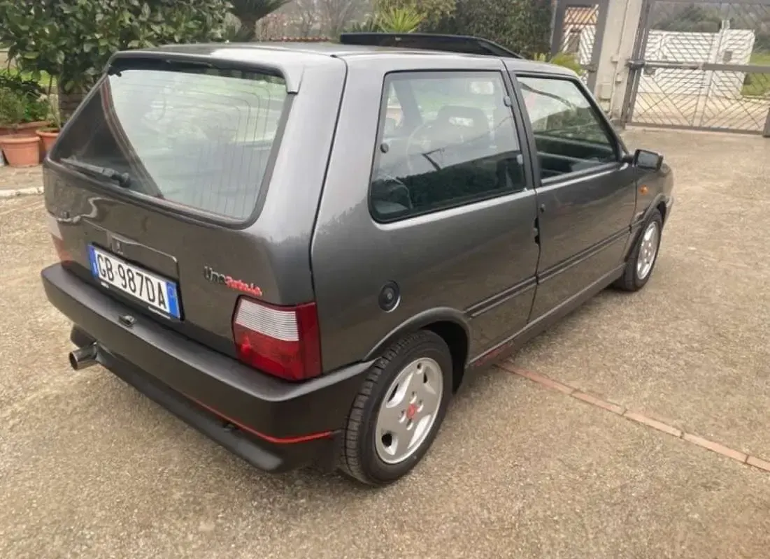 Usata Fiat Uno Racing 116 CV (85 kW) 1992 Utilitaria