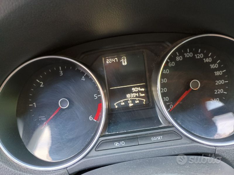 Usata 2015 VW Polo Due volumi | 6000 € (Ottimo prezzo) - Immagine 1/4