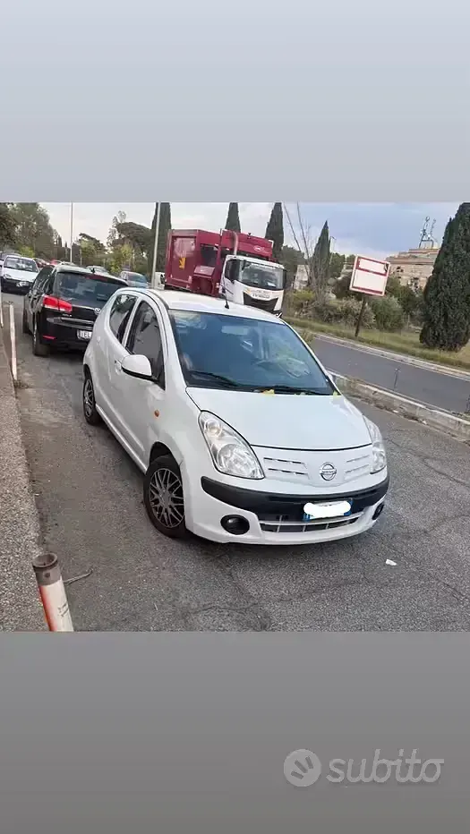 Usata Nissan Pixo 68 CV (50 kW) 2009 Bianco Utilitaria