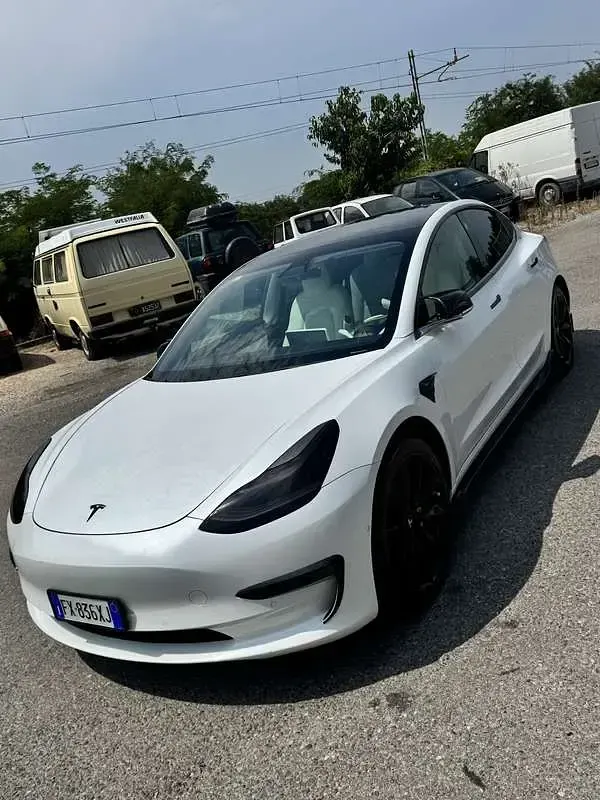 Usata Tesla Model 3 Performance 155 kW (211 CV) 2019 Berlina