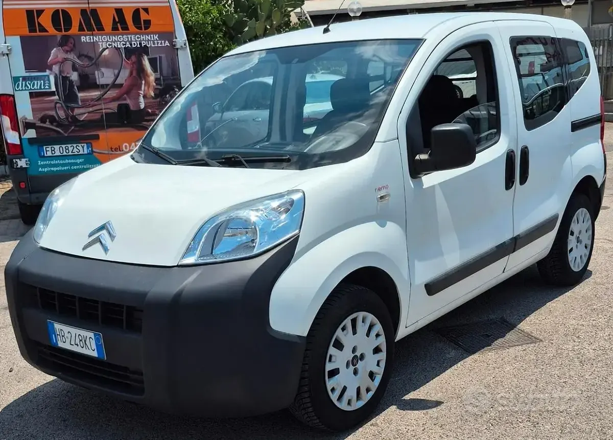 Usata Fiat Qubo Active 77 CV (56 kW) 2014 Bianco Monovolume