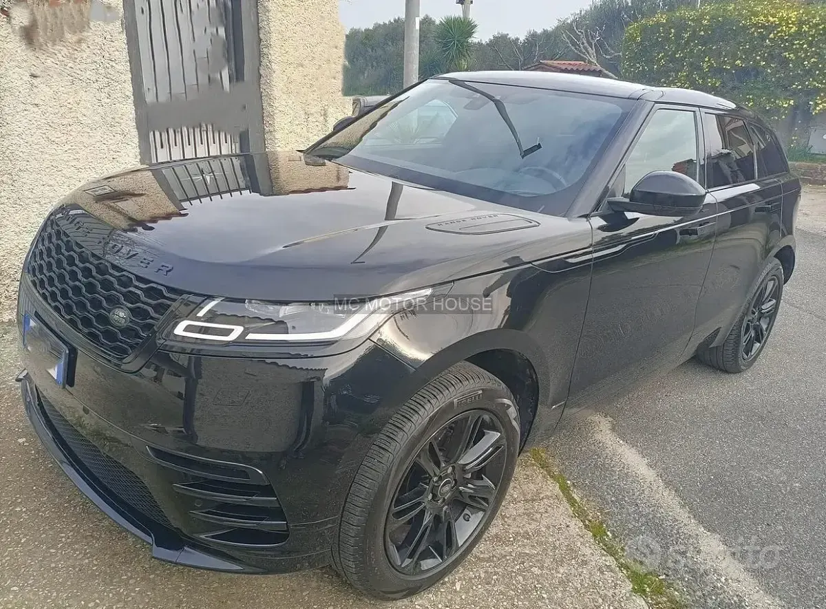 Usata Land Rover Range Rover Velar R-Dynamic 180 CV (132 kW) 2021 Nero SUV