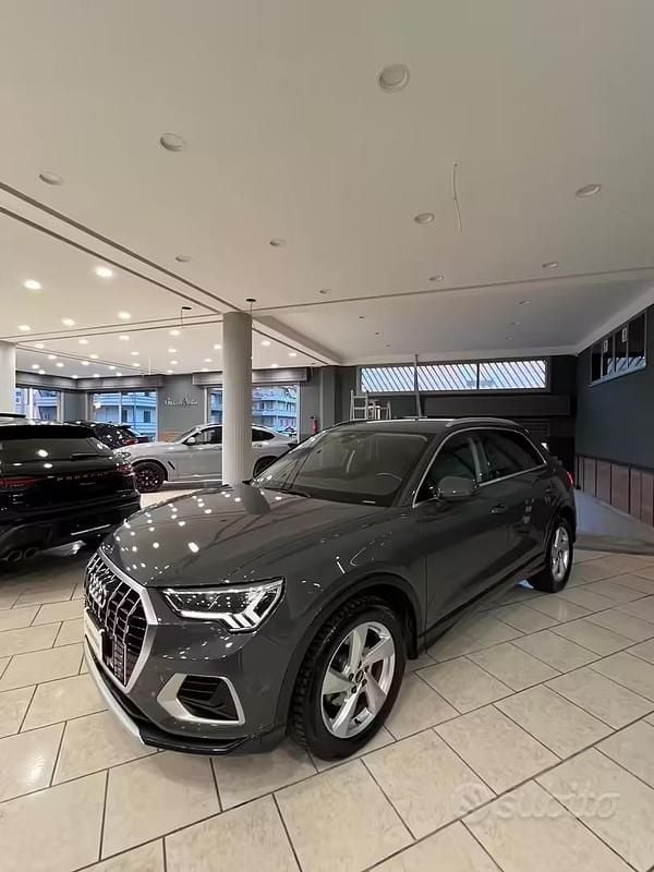Usata Audi Q3 Advanced 150 CV (110 kW) 2021 Grigio SUV