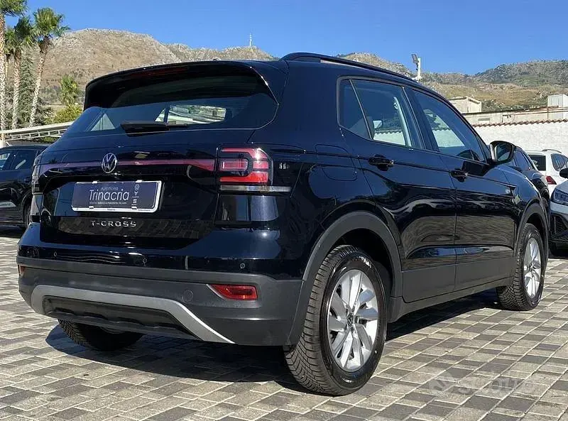 Usata VW T-Cross Style 110 CV (80 kW) 2024 Nero SUV