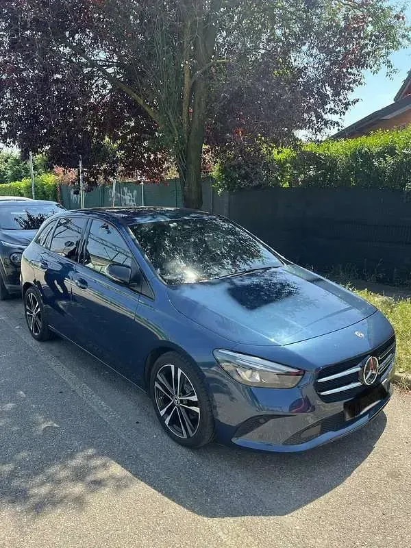 Usata Mercedes B180 136 CV (100 kW) 2019 Utilitaria