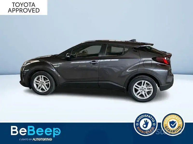 Usata Toyota C-HR Active 122 CV (89 kW) 2022 Grigio scuro metallizzato SUV
