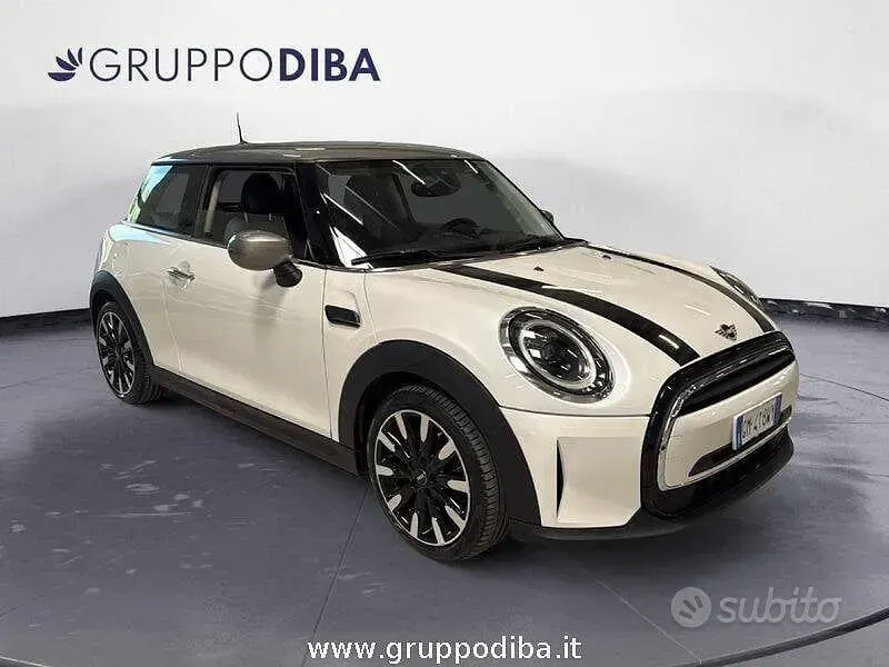 Usata Mini Cooper Classic 136 CV (100 kW) 2023 Bianco Utilitaria