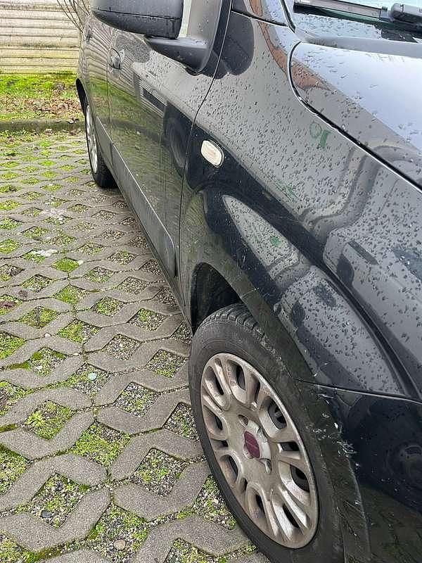 Usata Fiat Panda Easy 69 CV (50 kW) 2013 Nero Utilitaria
