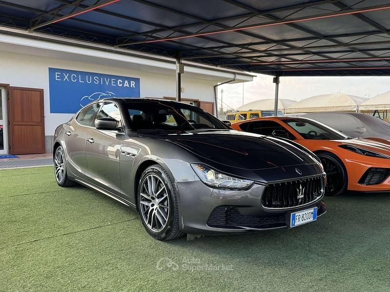 Usata Maserati Ghibli 275 CV (202 kW) 2014 Grigio Berlina