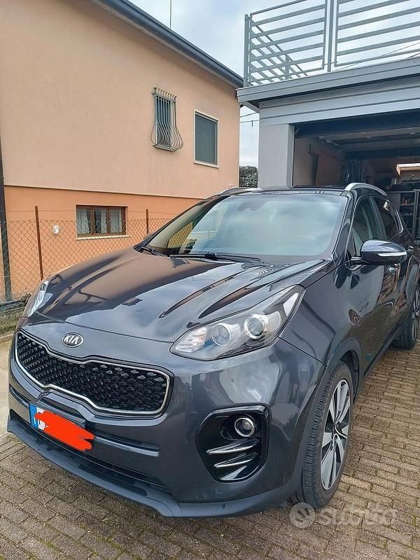 Usata Kia Sportage 116 CV (85 kW) 2019 Grigio SUV