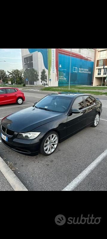 Usata BMW 320 163 CV (119 kW) 2007 Nero Berlina