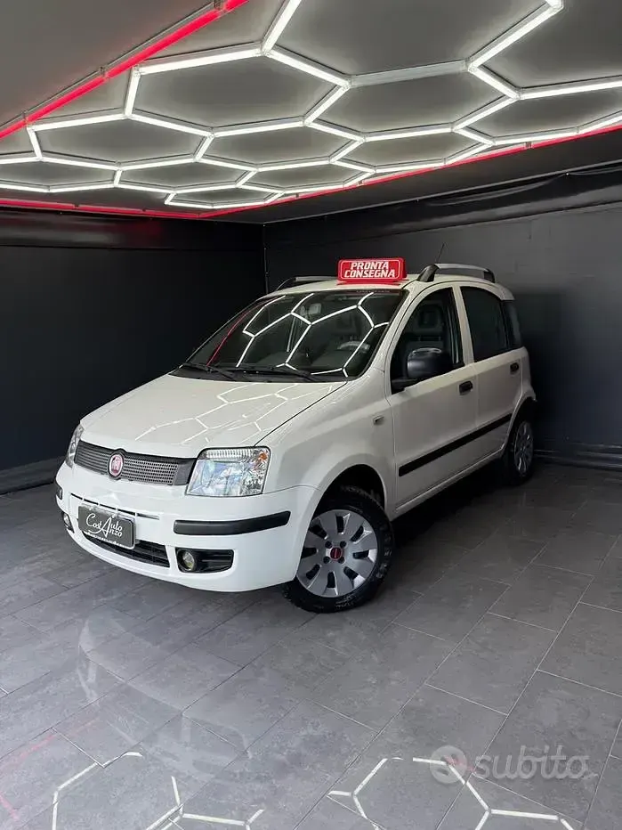 Usata Fiat Panda 69 CV (50 kW) 2012 Bianco Utilitaria