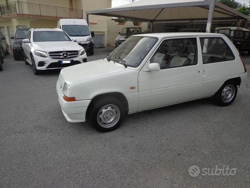 Usata Renault Super 5 Campus 41 CV (30 kW) 1990 Bianco Utilitaria