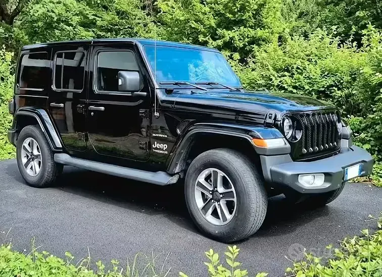 Usata Jeep Wrangler Unlimited Sahara 272 CV (200 kW) 2020 Nero SUV