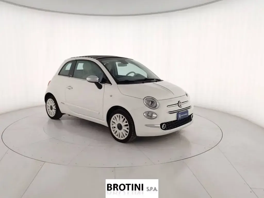 Usata Fiat 500C Dolcevita 69 CV (50 kW) 2020 Bianco pastello Cabrio