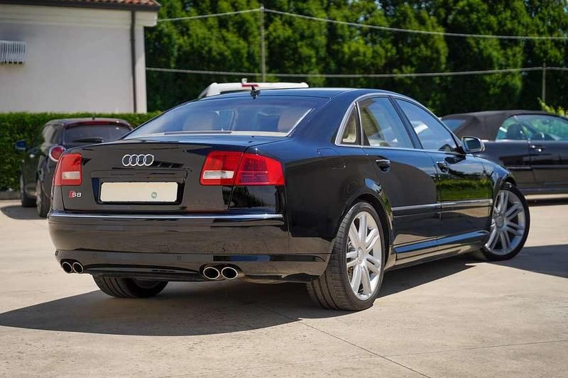 Usata Audi S8 450 CV (330 kW) 2006 Berlina