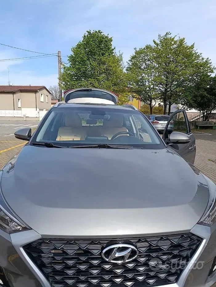 Usata Hyundai Tucson 116 CV (85 kW) 2019 Grigio SUV