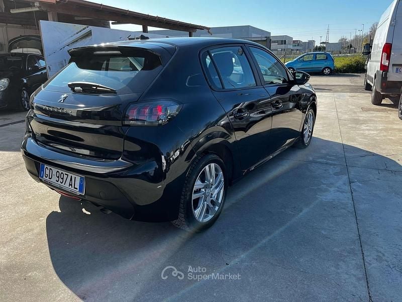 Usata Peugeot 208 Active 101 CV (74 kW) 2020 Nero Utilitaria