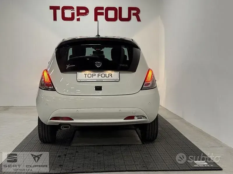 Usata Lancia Ypsilon S 69 CV (50 kW) 2023 Other Utilitaria