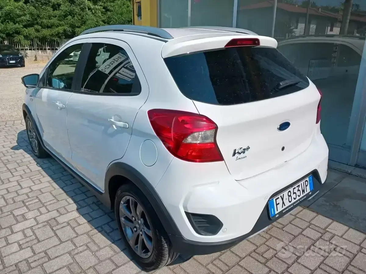Usata Ford Ka Active 86 CV (63 kW) 2019 Bianco Berlina